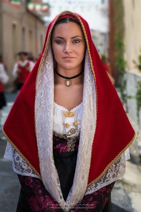 Pin on Costumes | Italian traditional dress, Traditional outfits, Italian fashion