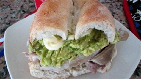 Sándwich de pernil de cerdo con palta - LAS MEJORES RECETAS 🥇【 2023 】🍽️