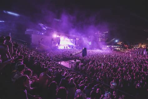 Free Images : music, purple, crowd, audience, rave, festival, stage ...