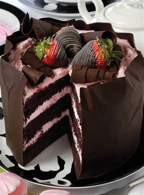 Strawberry Chocolate Mousse Cake | Boy Meets Bowl