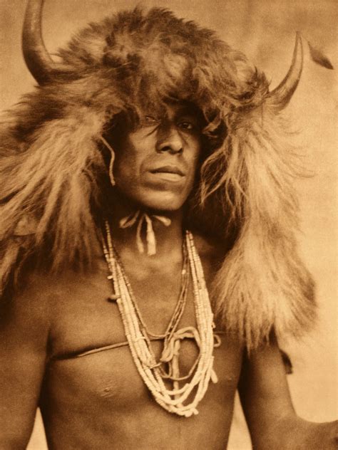 Sia buffalo mask | Edward Curtis Photos