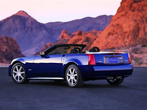 Cadillac XLR Specs, Price, Pictures & Engine Review