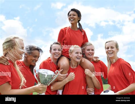 Teen girls playing soccer hi-res stock photography and images - Alamy