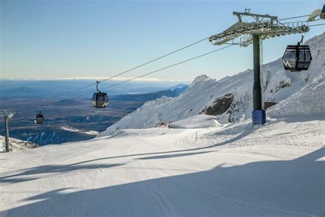 Ski Season in New Zealand: North Island or South Island? - NZ Pocket Guide