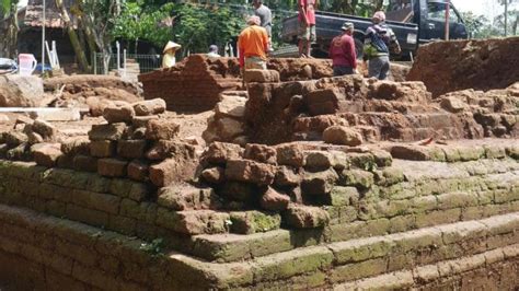 Candi Batu Bata Terbesar di Jawa Tengah Ditemukan Dekat dengan ...