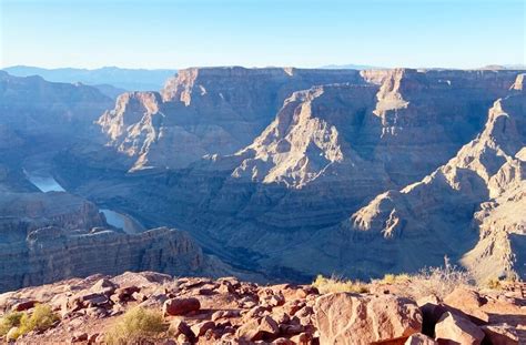 Best 15 Tips For Visiting The Grand Canyon West Rim | Travelcami