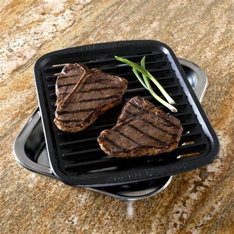 Nordic Ware Cast Grill N' Sear Oven Pan - The Home Kitchen Store