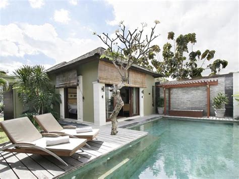 Book Pradha Villas Seminyak Bali, Indonesia : Agoda.com