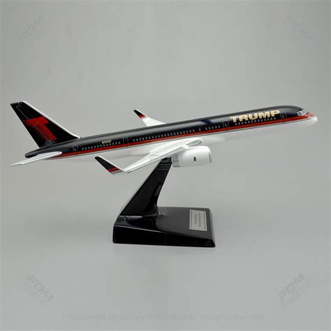 Boeing 757-200 Donald Trump Scale Model Airplane