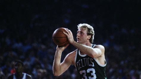 Larry Bird Became a Deadly NBA Scorer Despite a Permanently Bent Finger ...