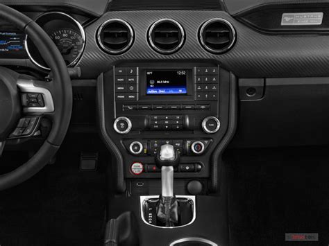 2016 Ford Mustang: 128 Interior Photos | U.S. News