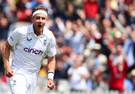 Stuart Broad Bowling 2022