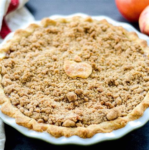 The Best Apple Crumble Pie Recipe - JoyFoodSunshine