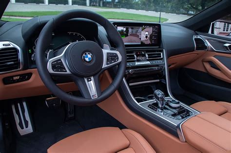 Bmw 850 Interior