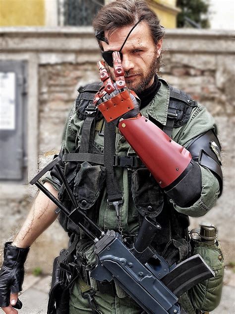 SambuZ Cosplay on Twitter | Metal gear, Metal gear rising, Metal gear ...