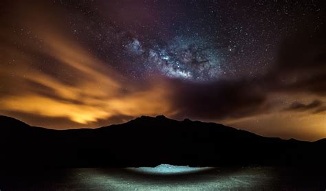 Stargazing (With images) | Beautiful landscapes, Stargazing, Cool photos