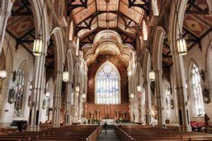 St Michael's Cathedral Basilica Toronto - Pilgrim-info.com