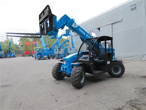 GTH-5519 19' All-Terrain Material Lift Rental | Diamond Rentals