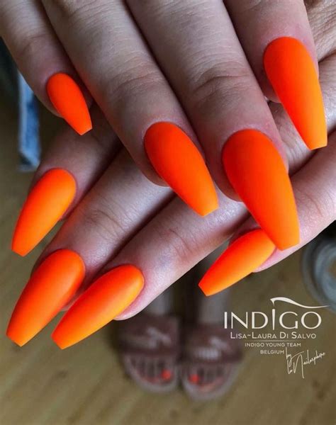 Neon Orange and super matte finish 🧡🧡 You had to dare 🤩🤩 thanks to our nailosphère 😘👉 https ...