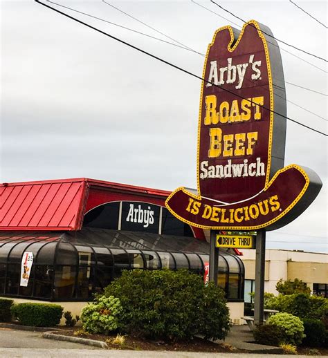 Arby’s Roast Beef Sandwich is Delicious | Get Going