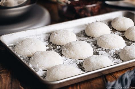 How to Make Mochi with a Stand Mixer (Homemade Mochi) お餅の作り方 • Just One Cookbook