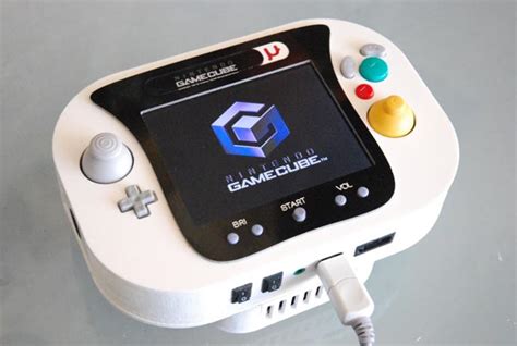 Handheld Nintendo GameCube | Gadgetsin