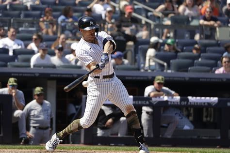 Giancarlo Stanton back in Yankees lineup to face Tigers