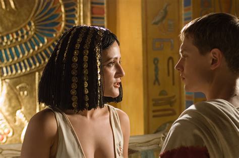 Rome TV Series - Season 2 Episode 10 Still | Cleopatra, Rome hbo, Rome ...