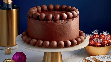 Lindor Layer Cake via Lindt The Season. | Lindt chocolate cake, Chocolate layer cake, Chocolate ...