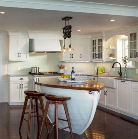 40+ Awesome Coastal Kitchen Design Ideas - Page 32 of 42 | Lake house kitchen, Lake house ...