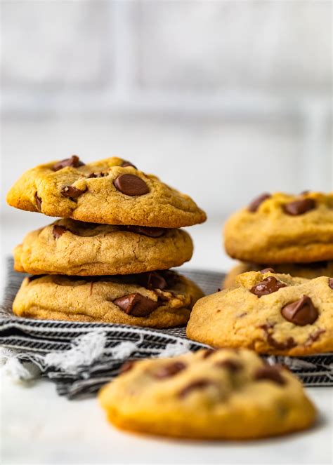 BEST Gluten Free Chocolate Chip Cookies Recipe - (VIDEO!!!)