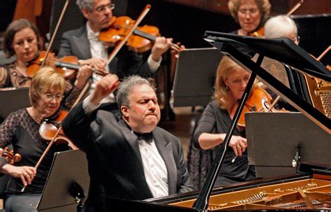 Contrasts Illuminate Beethoven in Philharmonic Festival - The New York Times