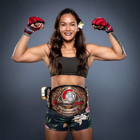 Bellator 254: Champion Ilima-Lei Macfarlane sees no pressure in ...