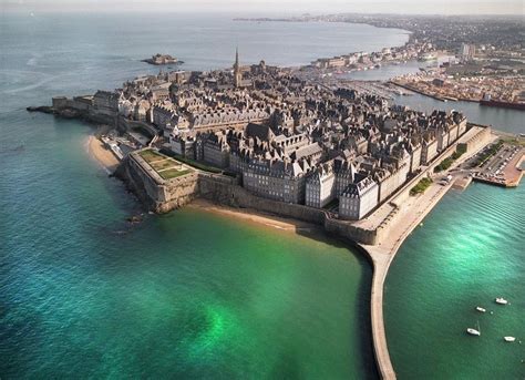 St Malo : architecture