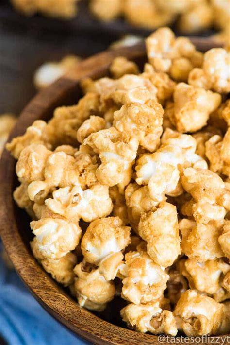 Homemade Caramel Corn {Easy Popcorn Recipe that Melts in Your Mouth!}