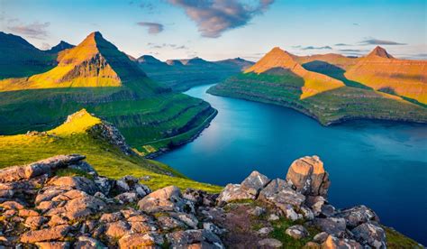 Exploring the Enchanting Faroe Islands – Breaking International