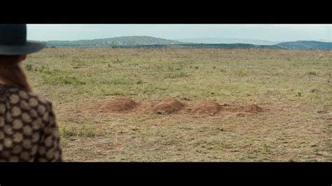 Hostiles Feature Trailer (2018)