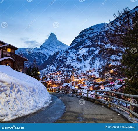 Zermatt, Beautiful Little Swiss Village at the Foot of Matterhorn ...