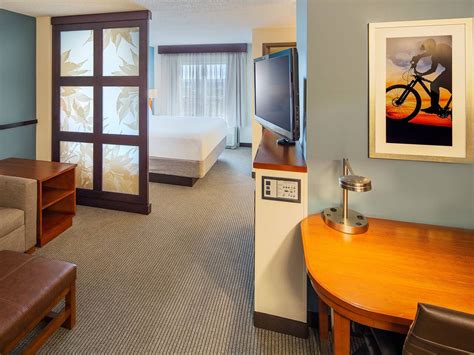 Hotel Near UW Madison Campus | Hyatt Place Madison Downtown