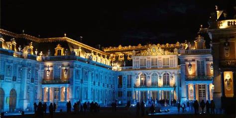 palace of versailles night - Google Search | Nuit des musées, Nuit, Musée