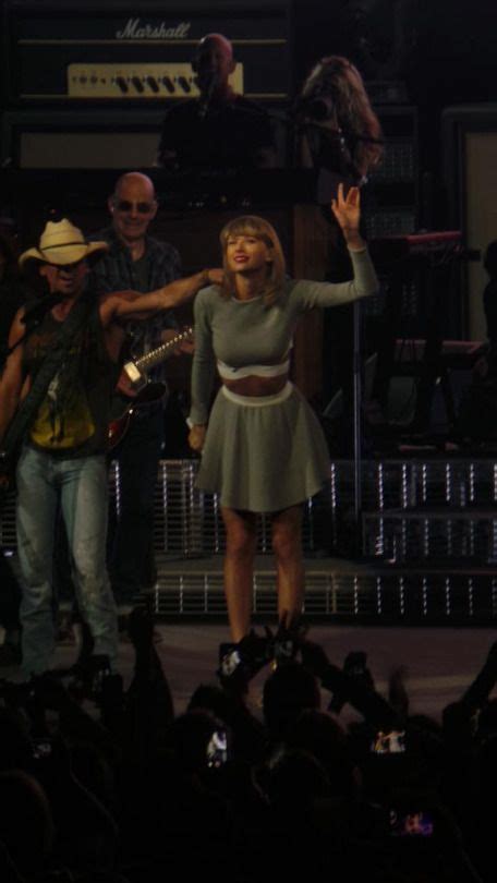 Tay slaying at the Kenny Chesney concert 3/26/15 | Taylor swift fearless, Taylor alison swift ...