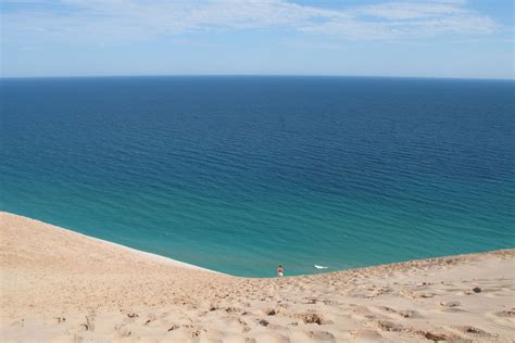 Secret Singing Sand Beaches Of Lake Michigan | TouristSecrets