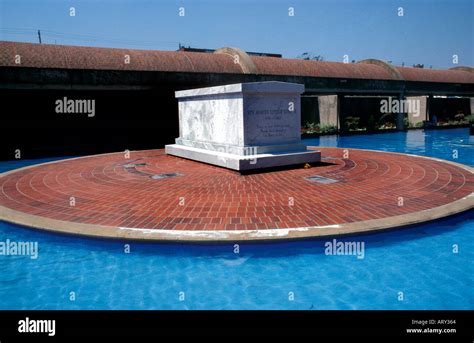 Atlanta Martin Luther King Jr grave site Atlanta Georgia Stock Photo - Alamy