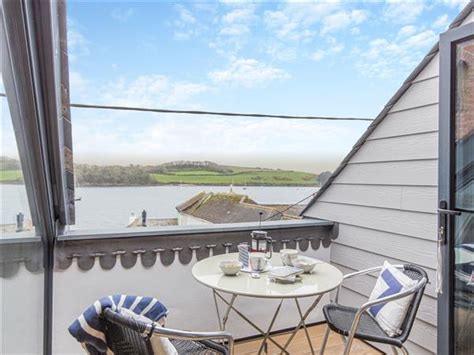 Chapel House East (Ref : PH174890) in St Mawes - cottage weekend and short breaks at Holiday ...