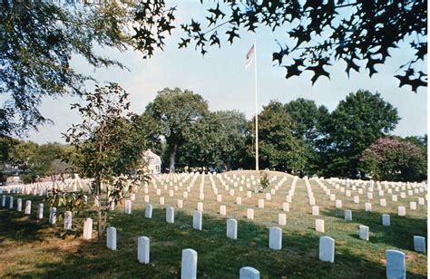 √ National Veterans Cemetery In Michigan - Leutgard