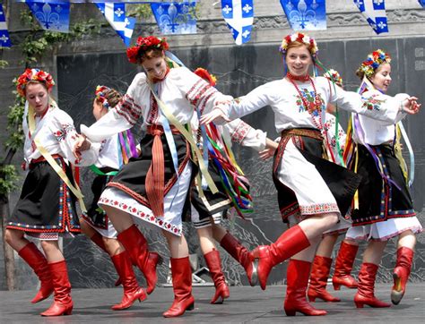 Folklore in Ukraine: Folklore - Tales, Customs, Tradition and Clothes