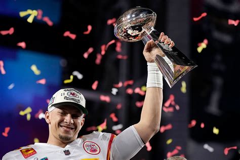 The best photos from the 2023 Super Bowl | CNN