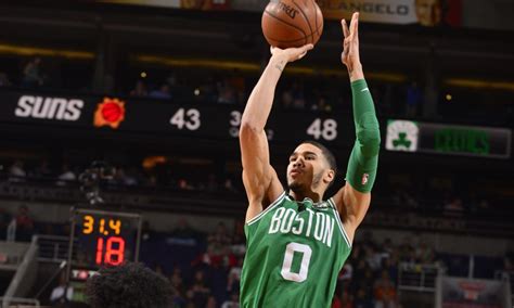 Jayson Tatum 9th Boston Celtics rookie to score 1,000 points