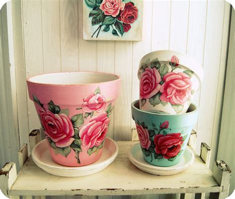 Flower Pots | Pintura de vasos de flores, Potes de barro pintados, Vasos de flores decorados