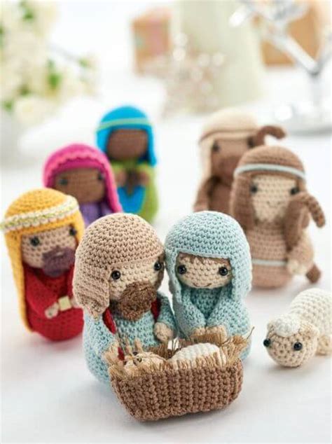 Crochet the Manger this Season - Free Pattern! - The Spinners Husband